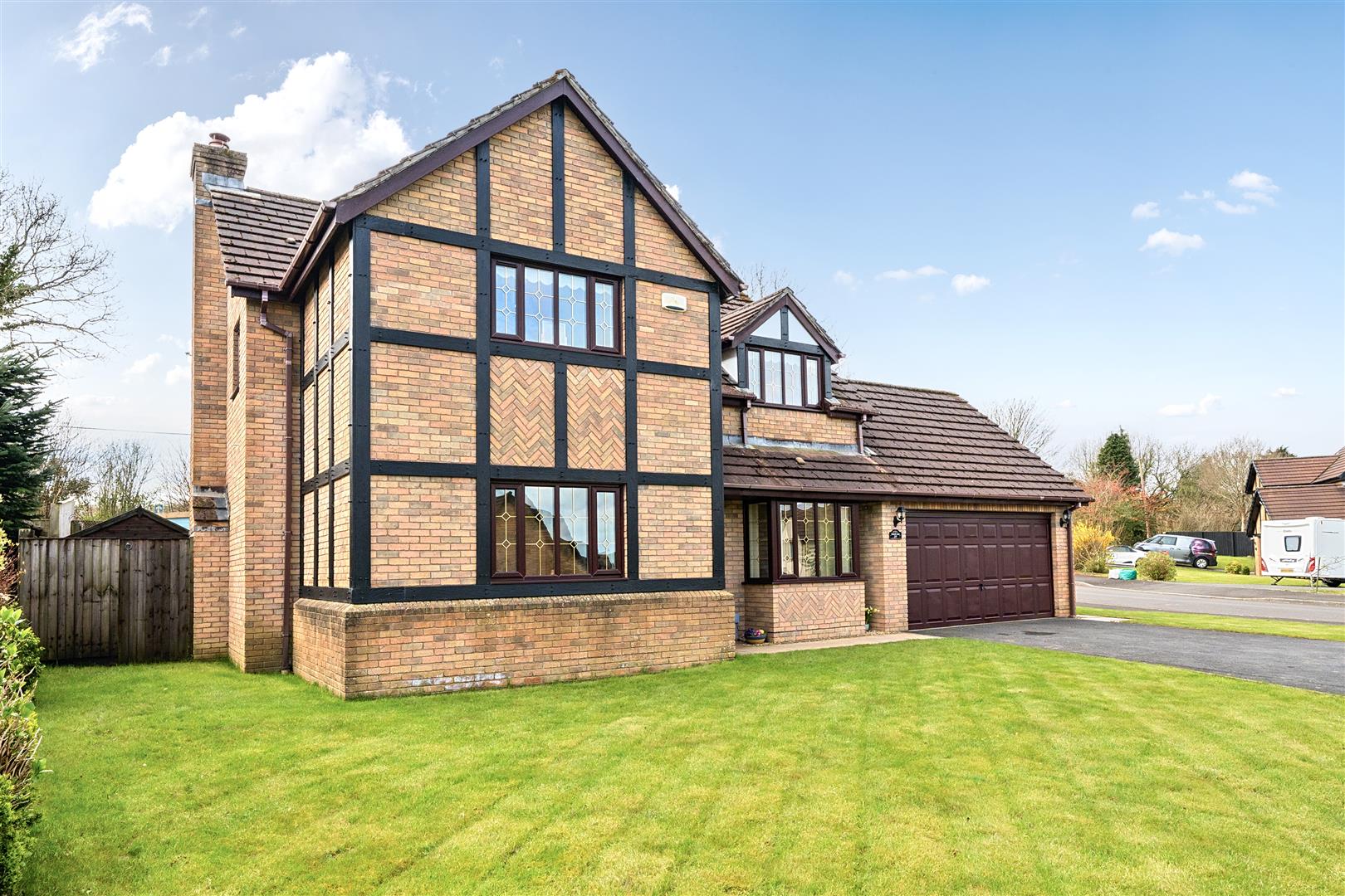 Grove Farm Road, Grovesend, Swansea, SA4 8LA